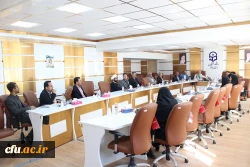 با حضور رئیس دانشگاه فرهنگیان استان بوشهر؛
برگزاری نشست هم افزایی مسئولان جشنواره الگوهای برتر تدریس پردیس علامه طباطبایی با اساتید دانشگاه 8