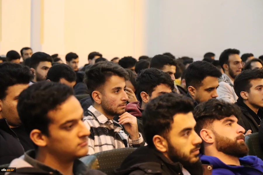 همایش و گفت و گو با محوریت انتخابات 8