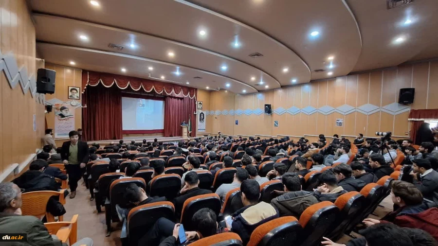 نشست سیاسی و بصیرتی با موضوع انتخابات در دانشگاه فرهنگیان استان لرستان 5