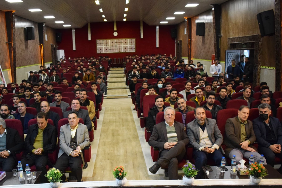 آیین تجلیل از دانش آموختگان و مدال آوران ورزشی دانشگاه فرهنگیان کرمانشاه 3