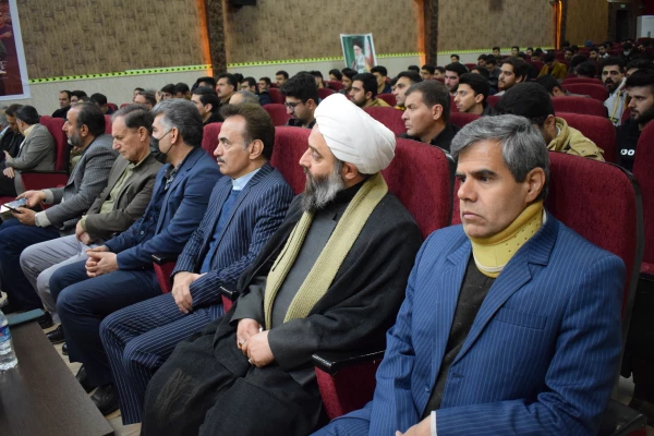 آیین تجلیل از دانش آموختگان و مدال آوران ورزشی دانشگاه فرهنگیان کرمانشاه 5