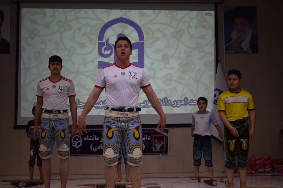 آیین تجلیل از دانش آموختگان و مدال آوران ورزشی دانشگاه فرهنگیان کرمانشاه 15