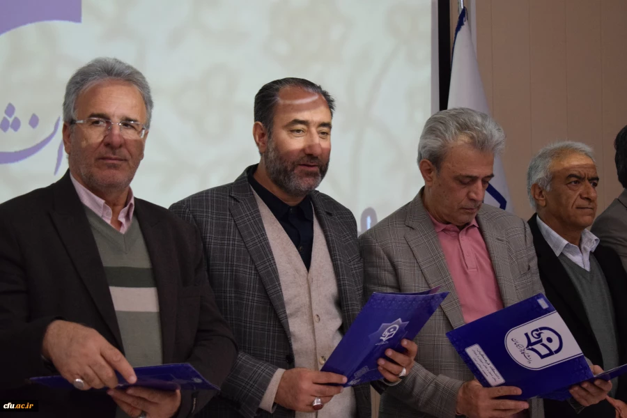 آیین تجلیل از دانش آموختگان و مدال آوران ورزشی دانشگاه فرهنگیان کرمانشاه 18