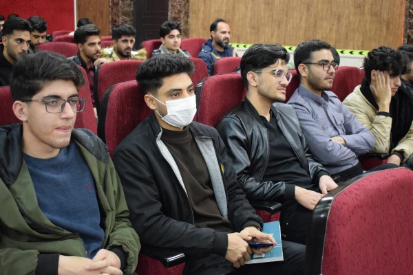 آیین تجلیل از دانش آموختگان و مدال آوران ورزشی دانشگاه فرهنگیان کرمانشاه 12