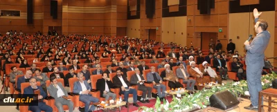 نماینده ولی فقیه در آذربایجان شرقی در مراسم گرامیداشت روز امور تربیتی:

 بهترین ها به عنوان مربی پرورشی و تربیتی انتخاب شوند