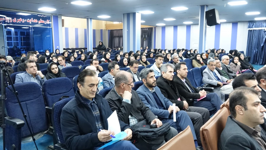 پنجمین همایش ملی دانش آموزش محتوا (pck) در آموزش راهنمایی و مشاوره
 3