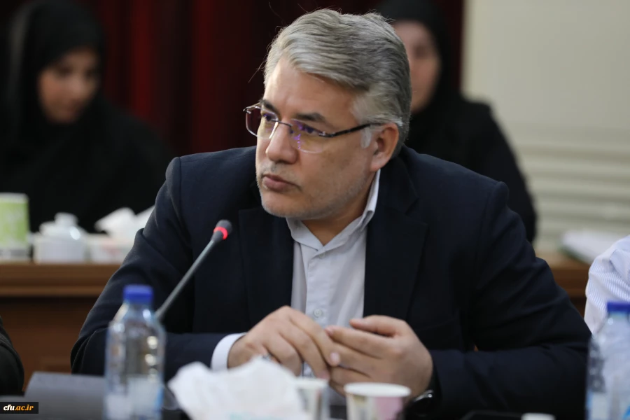 نشست هم اندیشی رئیس و اعضای هیات رئیسه با مدیران استانی دانشگاه فرهنگیان 10