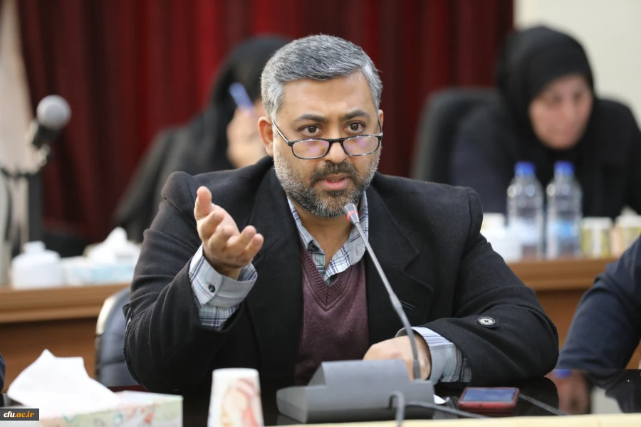 نشست هم اندیشی رئیس و اعضای هیات رئیسه با مدیران استانی دانشگاه فرهنگیان 11