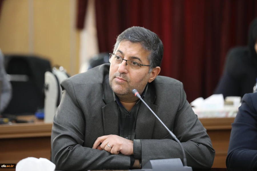 نشست هم اندیشی رئیس و اعضای هیات رئیسه با مدیران استانی دانشگاه فرهنگیان 12