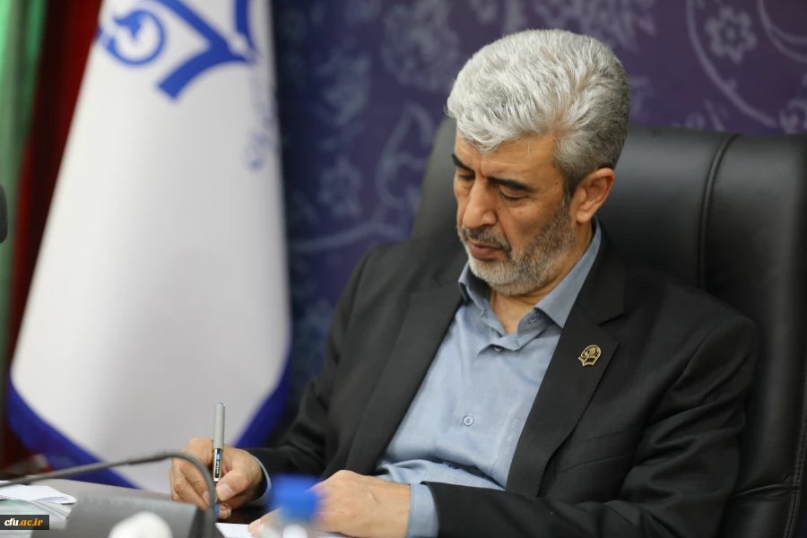 نشست هم اندیشی رئیس و اعضای هیات رئیسه با مدیران استانی دانشگاه فرهنگیان 28