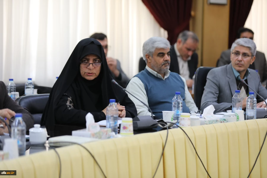 نشست هم اندیشی رئیس و اعضای هیات رئیسه با مدیران استانی دانشگاه فرهنگیان 31