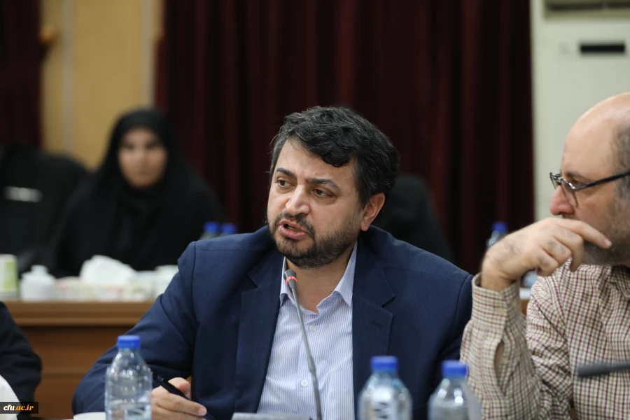 نشست هم اندیشی رئیس و اعضای هیات رئیسه با مدیران استانی دانشگاه فرهنگیان 45