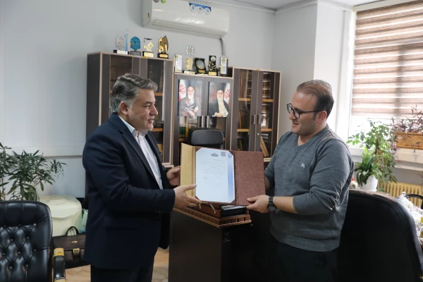 اعطای ابلاغهای همکاران مرکز نظارت بر اساس چارت جدید 8