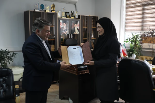 اعطای ابلاغهای همکاران مرکز نظارت بر اساس چارت جدید 10