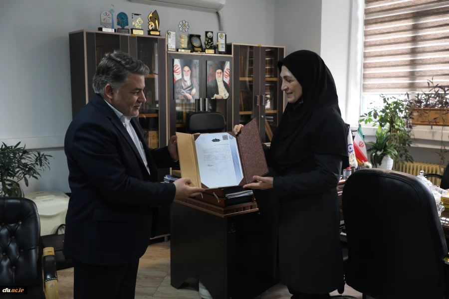 اعطای ابلاغهای همکاران مرکز نظارت بر اساس چارت جدید 10