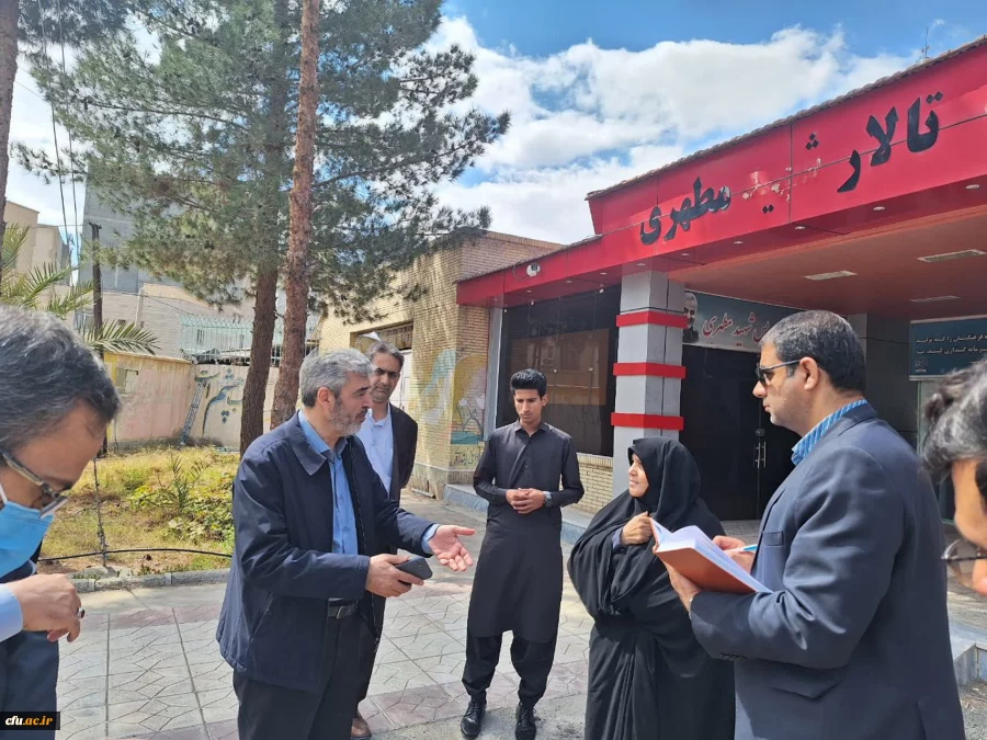 بازدید دکتر رجبعلی برزویی رئیس دانشگاه فرهنگیان از مدیریت و پردیس های شهید مطهری و رسالت دانشگاه فرهنگیان استان سیستان و بلوچستان و حضور در جمع دانشجومعلمان و بازدید از بناها و امکانات مراکز دانشگاه فرهنگیان استان و بازدید از روند پخت و سرو غذا در پردیس ه