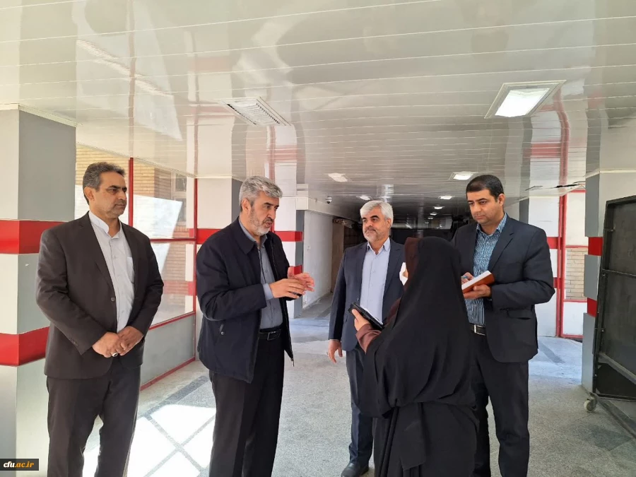 بازدید دکتر رجبعلی برزویی رئیس دانشگاه فرهنگیان از مدیریت و پردیس های شهید مطهری و رسالت دانشگاه فرهنگیان استان سیستان و بلوچستان و حضور در جمع دانشجومعلمان و بازدید از بناها و امکانات مراکز دانشگاه فرهنگیان استان و بازدید از روند پخت و سرو غذا در پردیس ه