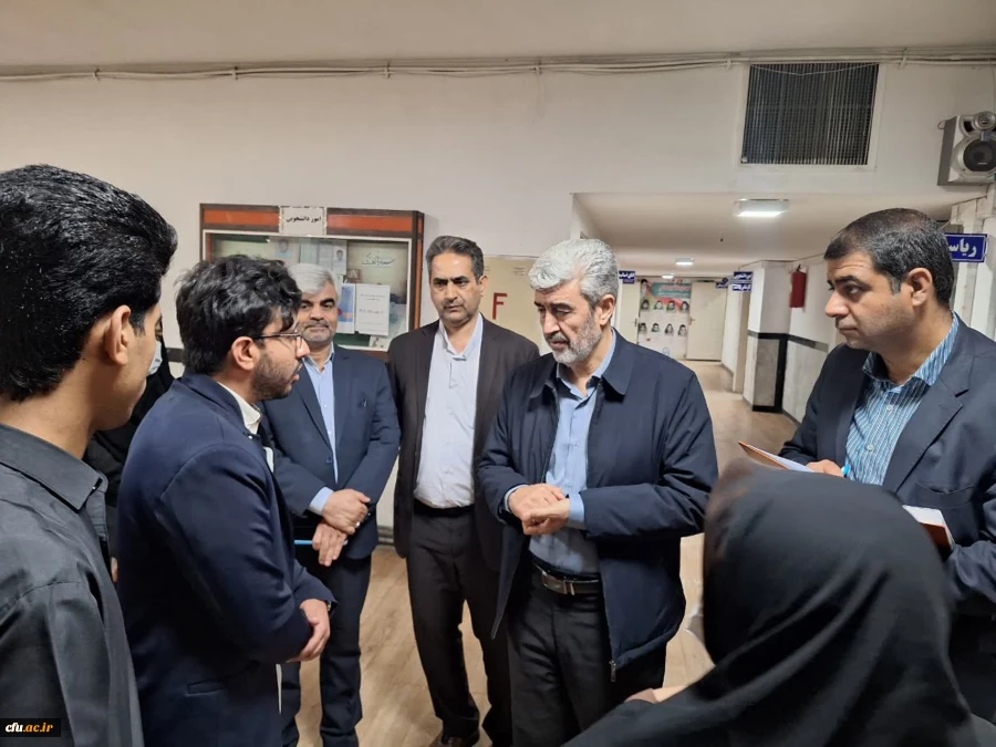 بازدید دکتر رجبعلی برزویی رئیس دانشگاه فرهنگیان از مدیریت و پردیس های شهید مطهری و رسالت دانشگاه فرهنگیان استان سیستان و بلوچستان و حضور در جمع دانشجومعلمان و بازدید از بناها و امکانات مراکز دانشگاه فرهنگیان استان و بازدید از روند پخت و سرو غذا در پردیس ه