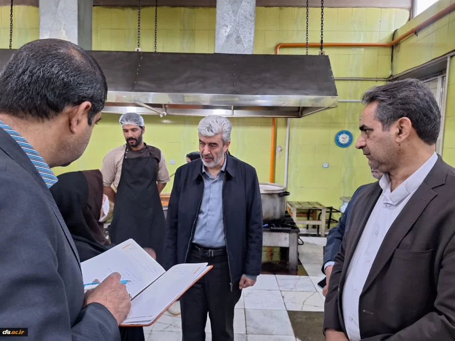 بازدید دکتر رجبعلی برزویی رئیس دانشگاه فرهنگیان از مدیریت و پردیس های شهید مطهری و رسالت دانشگاه فرهنگیان استان سیستان و بلوچستان و حضور در جمع دانشجومعلمان و بازدید از بناها و امکانات مراکز دانشگاه فرهنگیان استان و بازدید از روند پخت و سرو غذا در پردیس ه