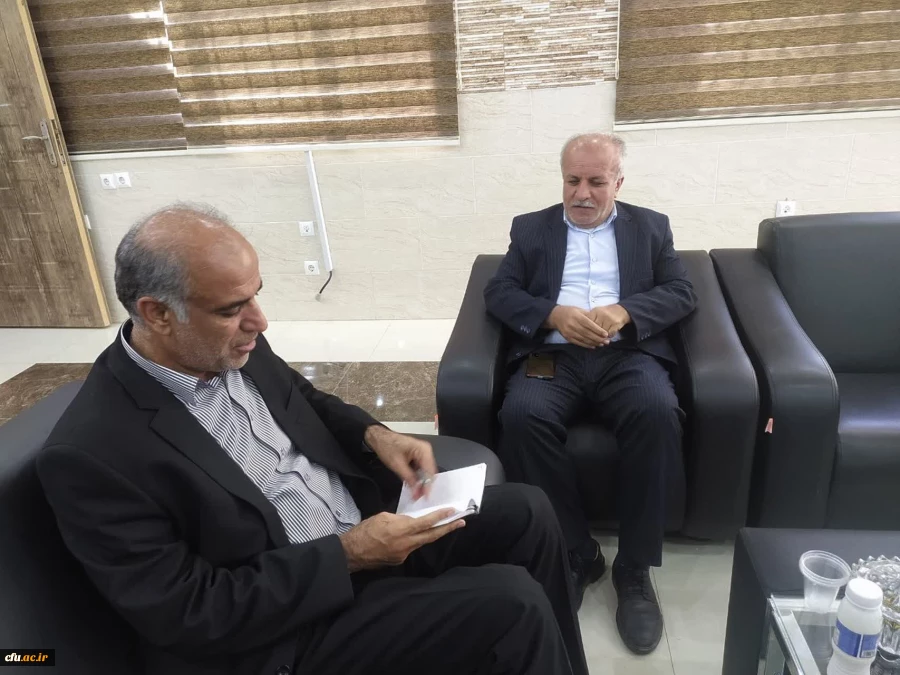 حضور دکتر غلامحسین زارعی منتخب مردم دشتی و تنگستان استان بوشهر در مجلس دوازدهم در دانشگاه فرهنگیان استان بوشهر 7