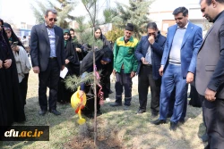 غرس نهال با هدف پردیس سبز و گرامیداشت یاد و خاطره شهدای دانشجو معلم در دانشگاه فرهنگیان آذربایجان شرقی 18