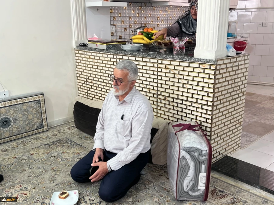 تکریم خانواده دانشجومعلم شهید شمس اله شفیعی اصل 11