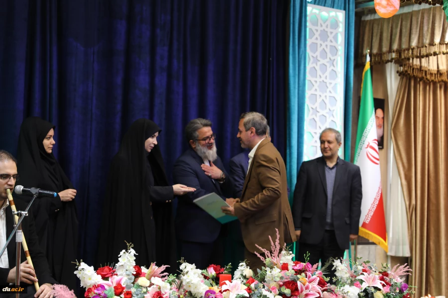 آیین اختتامیه اولین جشنواره ادبی ایثار دانشگاه  فرهنگیان با عنوان " قلم ها را نشکنید"  5