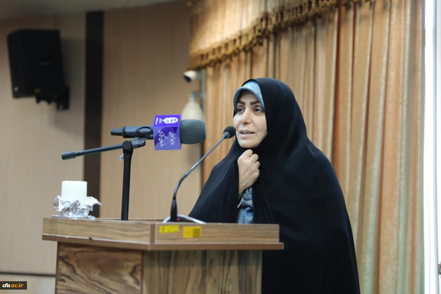 آیین اختتامیه اولین جشنواره ادبی ایثار دانشگاه  فرهنگیان با عنوان " قلم ها را نشکنید"  10