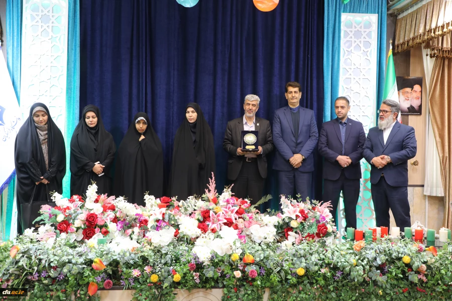 آیین اختتامیه اولین جشنواره ادبی ایثار دانشگاه  فرهنگیان با عنوان " قلم ها را نشکنید"  15