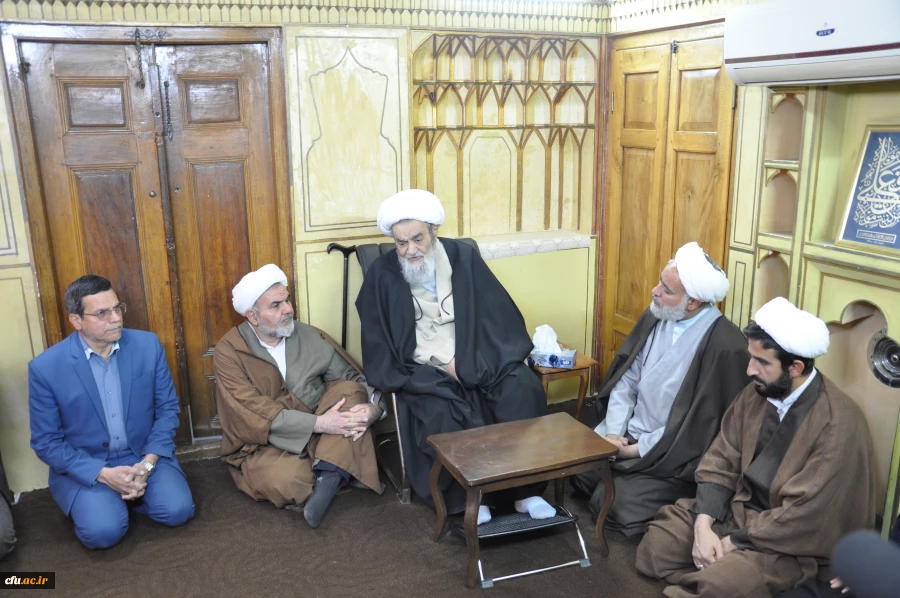 دیدار هیات رئیسه دانشگاه فرهنگیان استان اصفهان با مرجع عالیقدر حضرت آیت الله حسین مظاهری 5