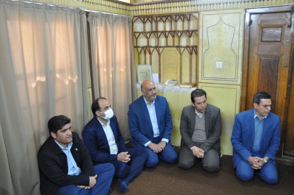 دیدار هیات رئیسه دانشگاه فرهنگیان استان اصفهان با مرجع عالیقدر حضرت آیت الله حسین مظاهری 9