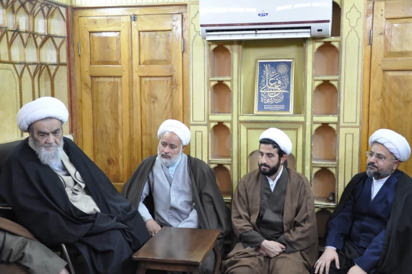 دیدار هیات رئیسه دانشگاه فرهنگیان استان اصفهان با مرجع عالیقدر حضرت آیت الله حسین مظاهری 12