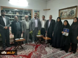 به مناسبت روز بزرگداشت شهدا؛
دیدار مسئولان دانشگاه فرهنگیان استان بوشهر با خانواده شهید محمدی باغملایی  4