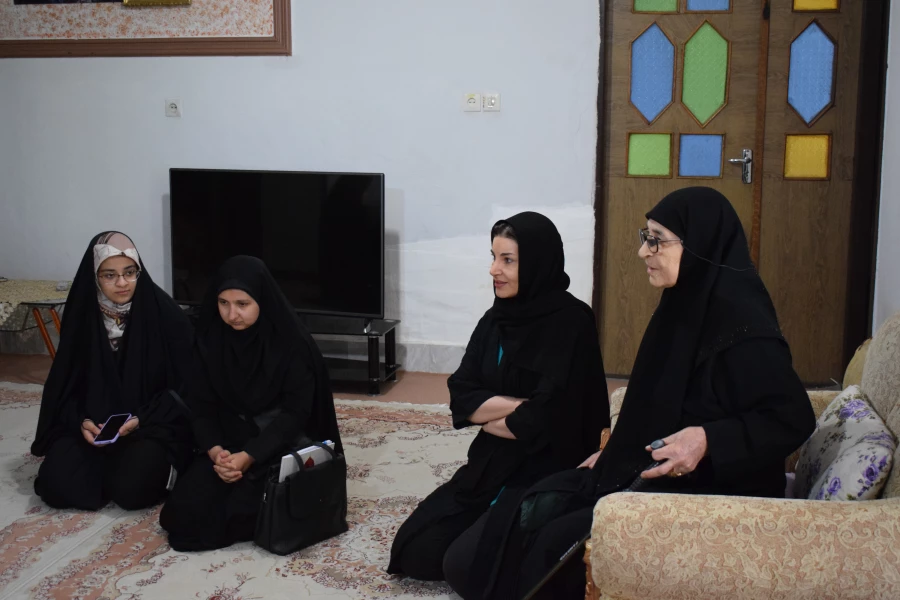 دیدار هیات رئیسه دانشگاه فرهنگیان کرمانشاه با خانواده شهید محسن مظفریان 3