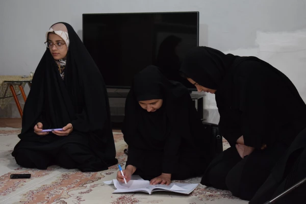 دیدار هیات رئیسه دانشگاه فرهنگیان کرمانشاه با خانواده شهید محسن مظفریان 5