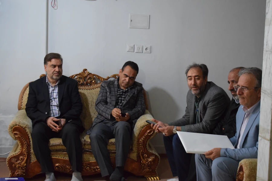 دیدار هیات رئیسه دانشگاه فرهنگیان کرمانشاه با خانواده شهید محسن مظفریان 7