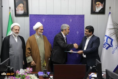 اعطا لوح تقدیر کسب جایگاه برتر دانشگاه فرهنگیان در میان دانشگاه های کشور در جشنواره ملی رویش