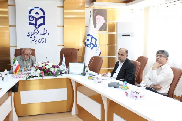 با حضور معاون آموزش ابتدایی اداره کل آموزش و پرورش استان بوشهر؛
نخستین نشست پویش آموخته ها و نیاموخته های من در دانشگاه فرهنگیان برگزار شد
 3