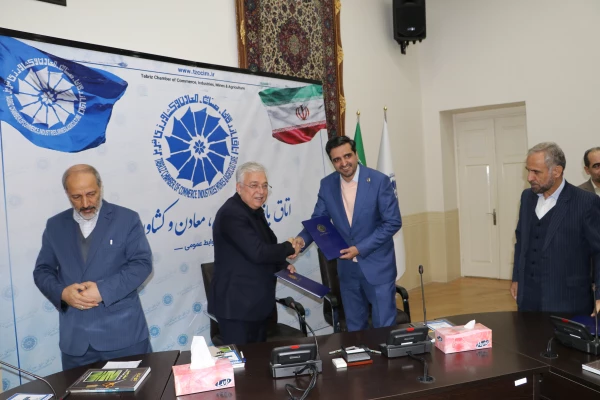 امضای تفاهمنامه همکاری صنعتی اتاق تبریز با دانشگاههای استان 12