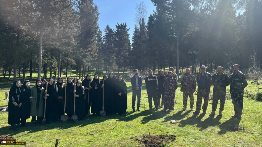 کاشت ۲۰۰ اصله نهال به همت دانشجویان دانشگاه فرهنگیان مازندران 13