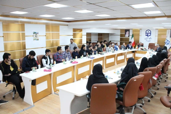 رونمایی از کتاب در دانشگاه فرهنگیان استان بوشهر؛
دو کتاب اعضای هیات علمی دانشگاه فرهنگیان استان بوشهر رونمایی شد 2