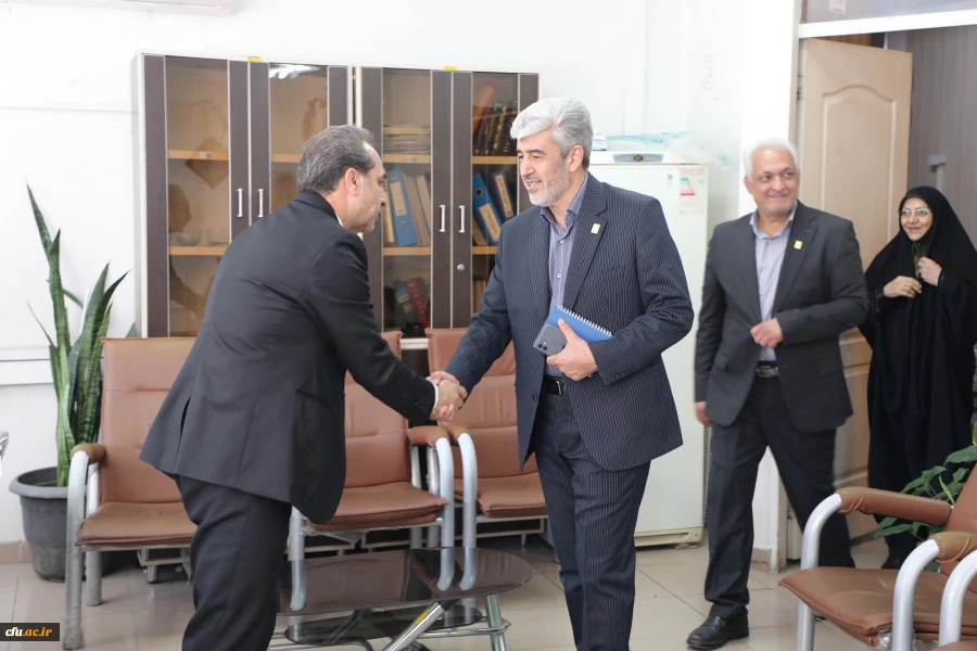 دیدار نوروزی رئیس دانشگاه فرهنگیان با همکاران سازمان مرکزی 3
