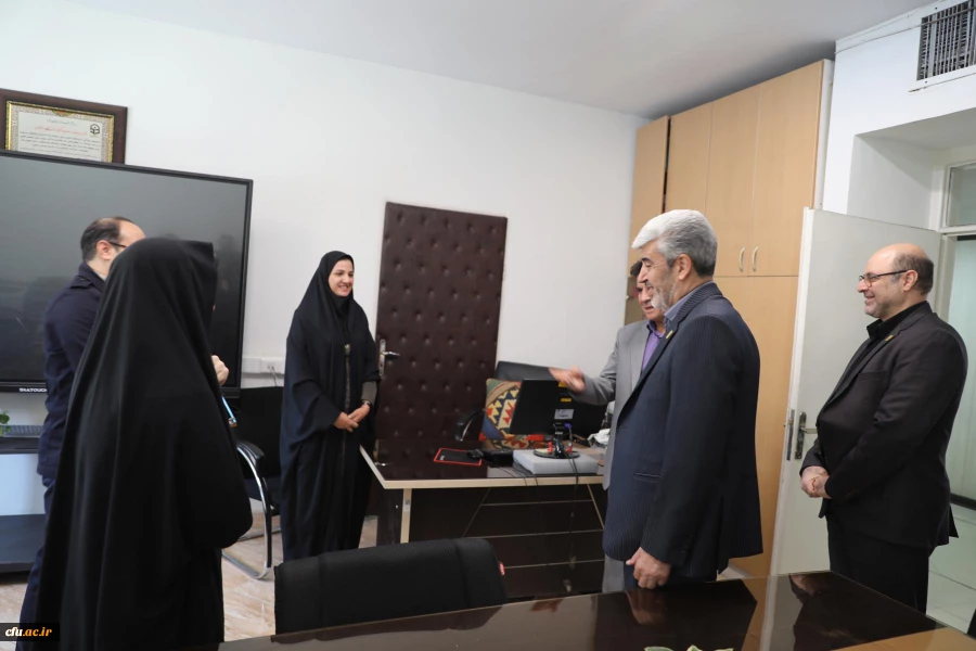 دیدار نوروزی رئیس دانشگاه فرهنگیان با همکاران سازمان مرکزی 8