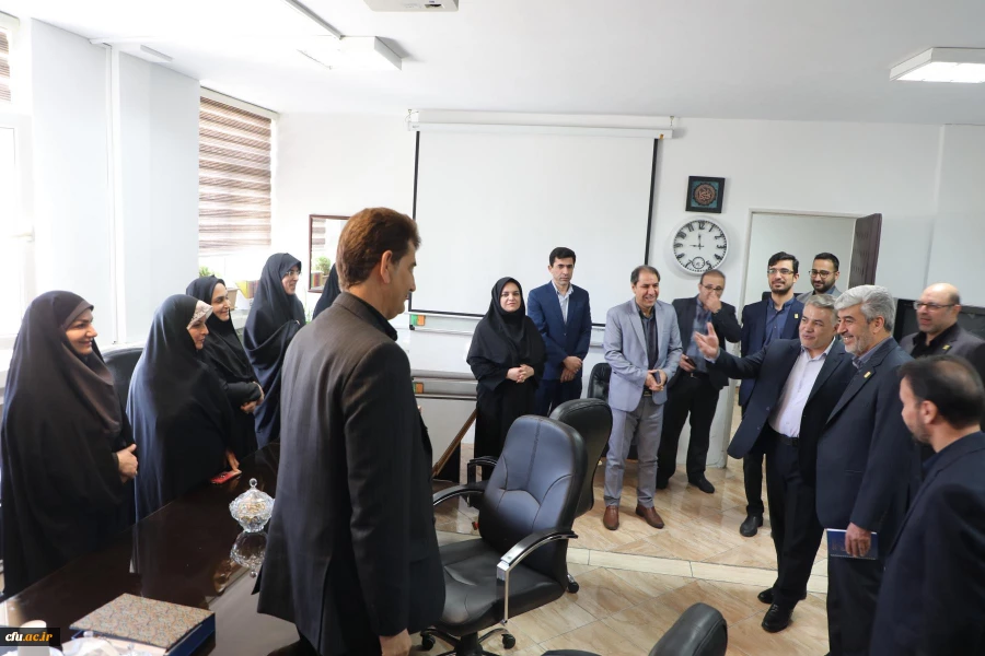 دیدار نوروزی رئیس دانشگاه فرهنگیان با همکاران سازمان مرکزی 14