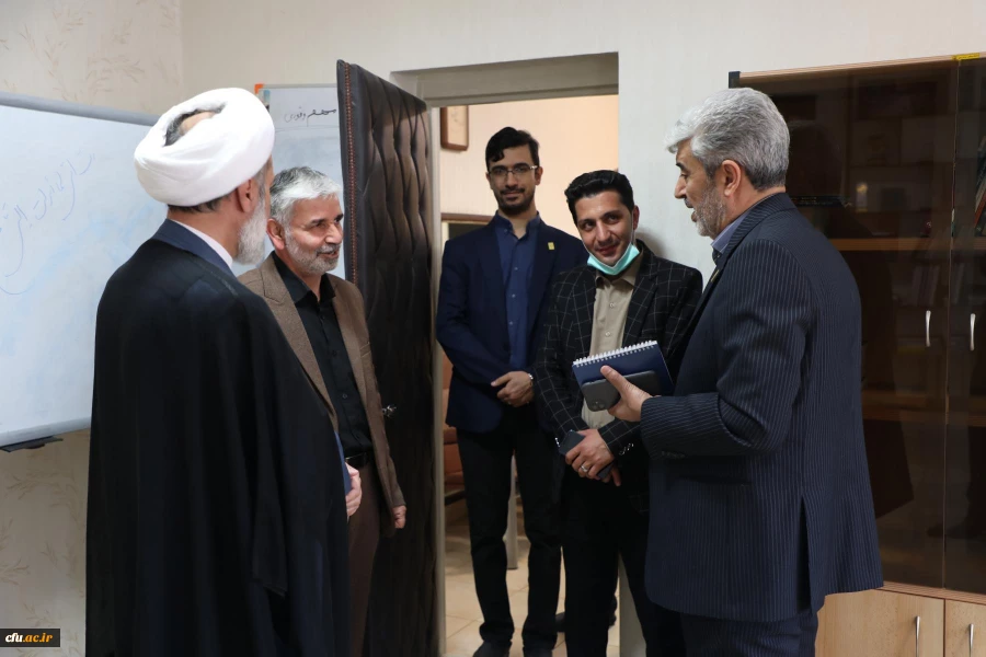 دیدار نوروزی رئیس دانشگاه فرهنگیان با همکاران سازمان مرکزی 22