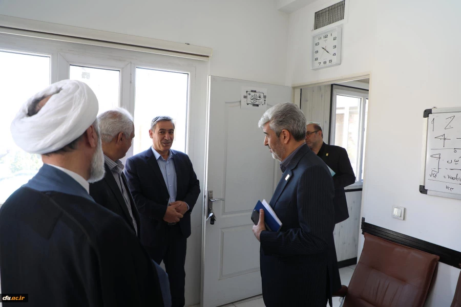 دیدار نوروزی رئیس دانشگاه فرهنگیان با همکاران سازمان مرکزی 24
