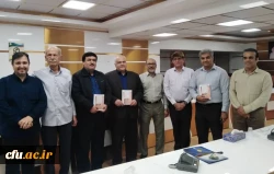 با حضور جامعه ادبی و علمی استان بوشهر؛
از کتاب پژوهشی فایز مفتون در دانشگاه فرهنگیان بوشهر رونمایی شد
 4