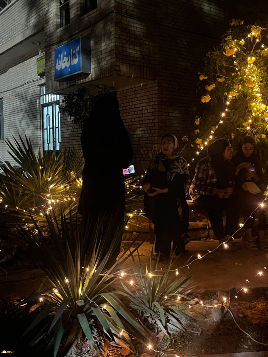 
گفتگوی روابط عمومی دانشگاه فرهنگیان استان بوشهر با فاطمه دهقانی دانشجومعلم و مسئول کانون کتاب و کتابخوانی پردیس بنت الهدی صدر 18