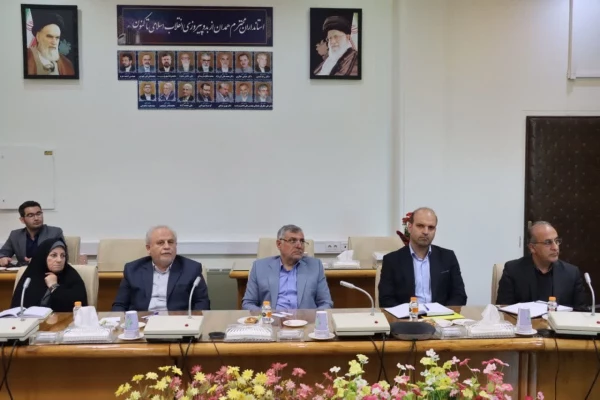 جلسه کمیته هیات امنای دانشگاه فرهنگیان استان همدان
 4