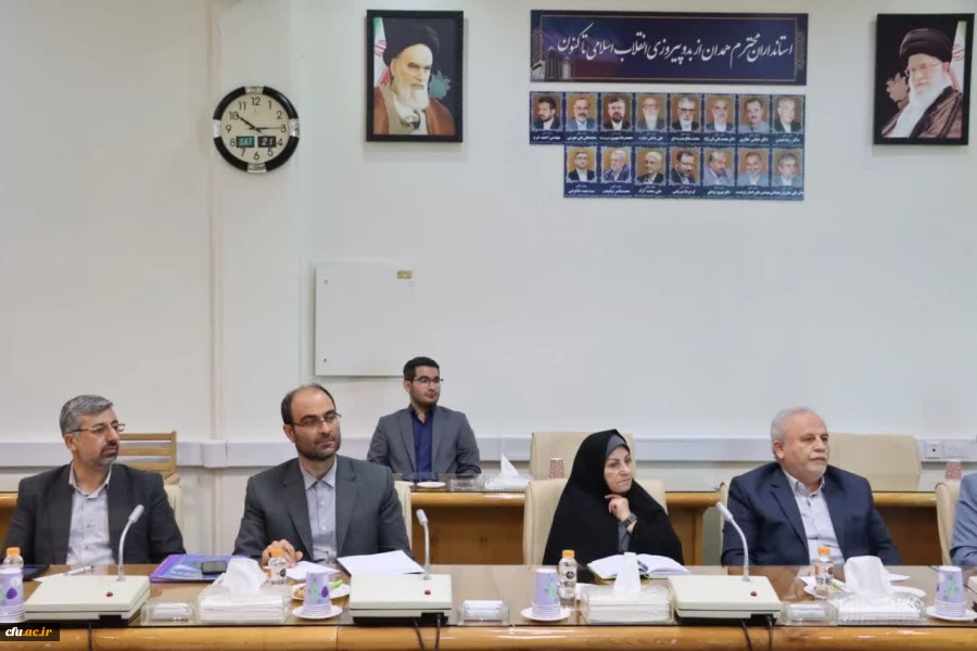 جلسه کمیته هیات امنای دانشگاه فرهنگیان استان همدان
 5